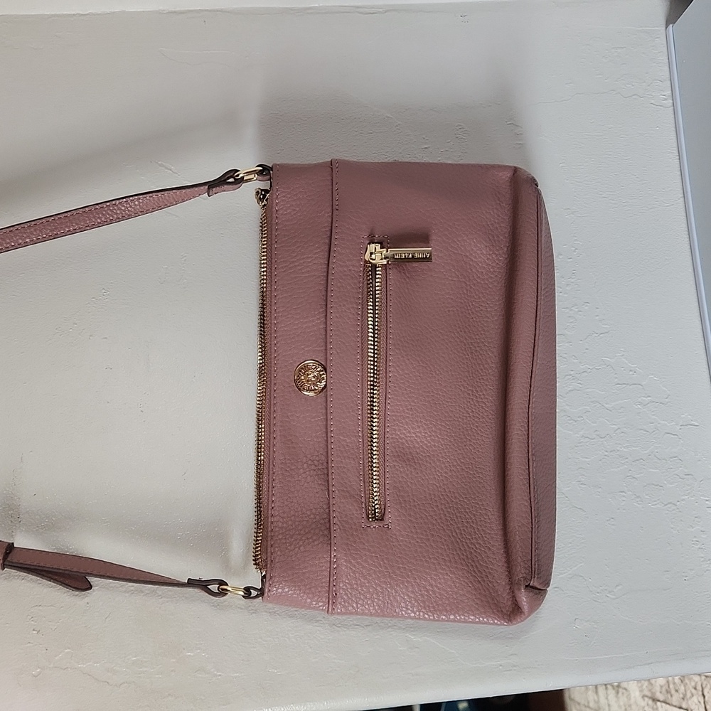 Ann Klein pink crossbody bag Pebbled soft leather  11x7 strap drop 20 inch adj